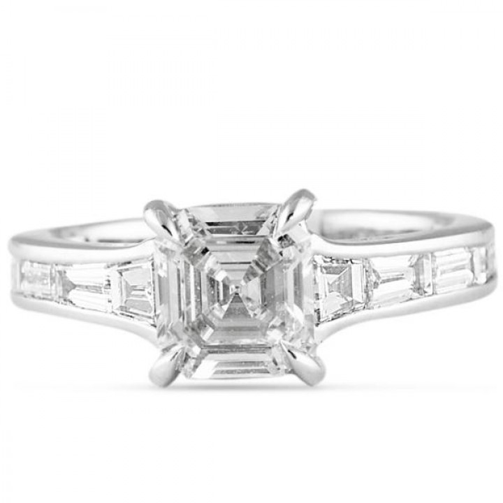 1.21 carat Asscher Cut Diamond Platinum Engagement Ring