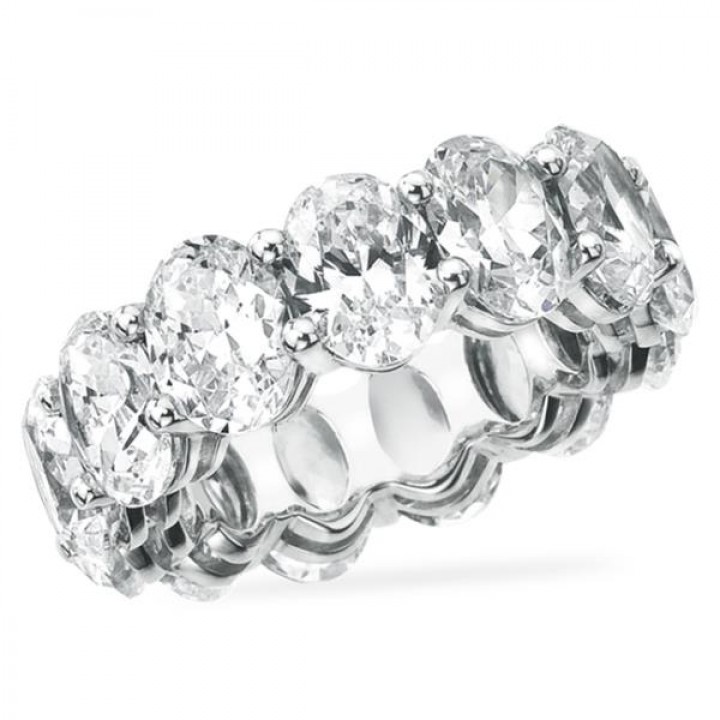 9.95 CT OVAL DIAMOND PLATINUM ETERNITY BAND