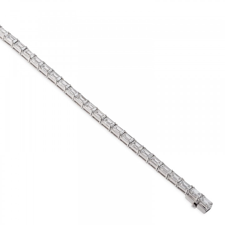 7.9 carat Emerald Cut Lab Diamond East-West Tennis Bracelet flat