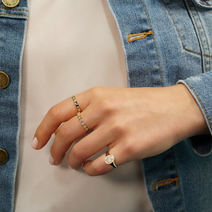 Pave Signet Ring flat