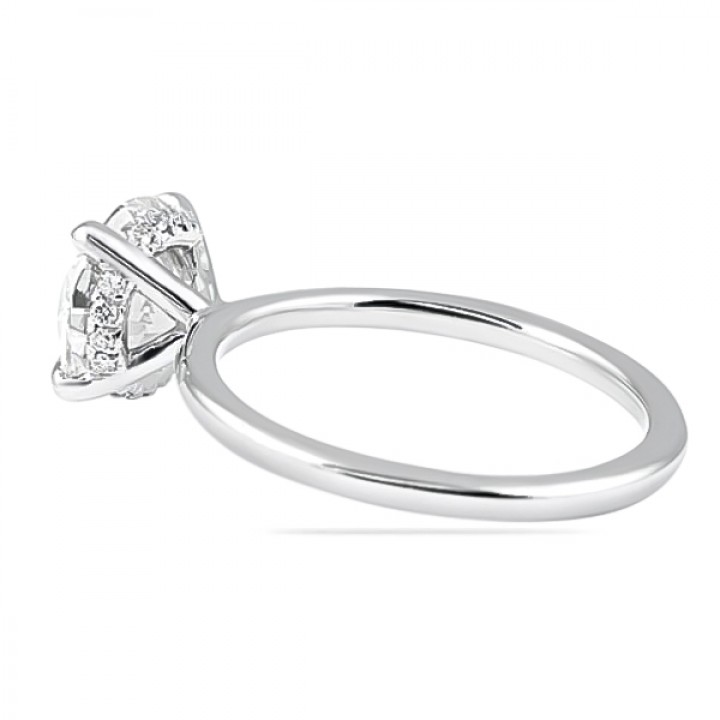 Round solitaire engagement ring 2 carat diamond