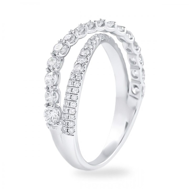 Pave & Prong Set Diamond Criss-Cross Band front