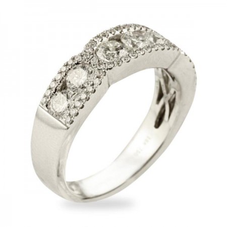 1.34 CT FLOATING DIAMOND WEDDING BAND 