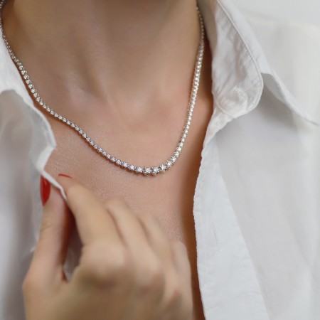 2.30 carat TW Graduating Round Illusion Tennis Necklace