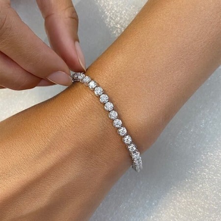 4.5 carat Lab Grown Diamond Illusion Set Tennis Bracelet flat